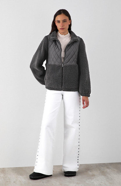 Corderito Acolchado Cuello Alto Gray