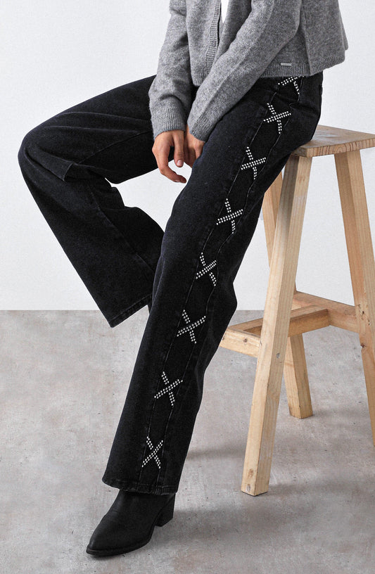 Pantalón Franja Lateral Tachas Black