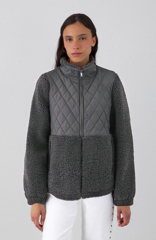 Corderito Acolchado Cuello Alto Gray