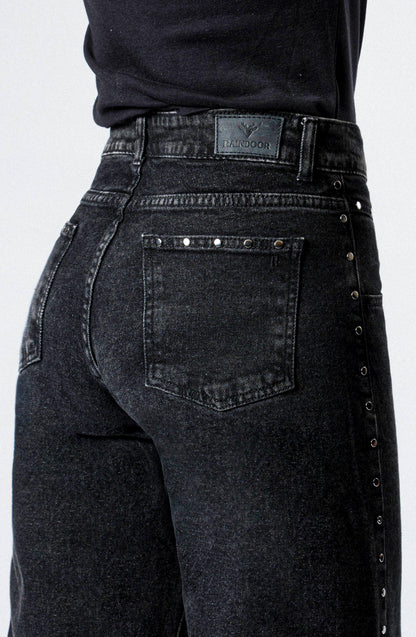 Pantalón Tachas Frontales Black