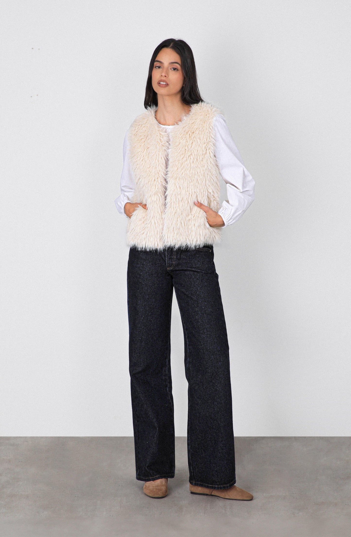 Campera Sin Mangas Pelo White