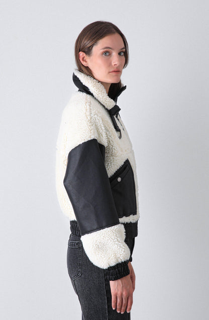 Corderito Pu Sherpa Bone