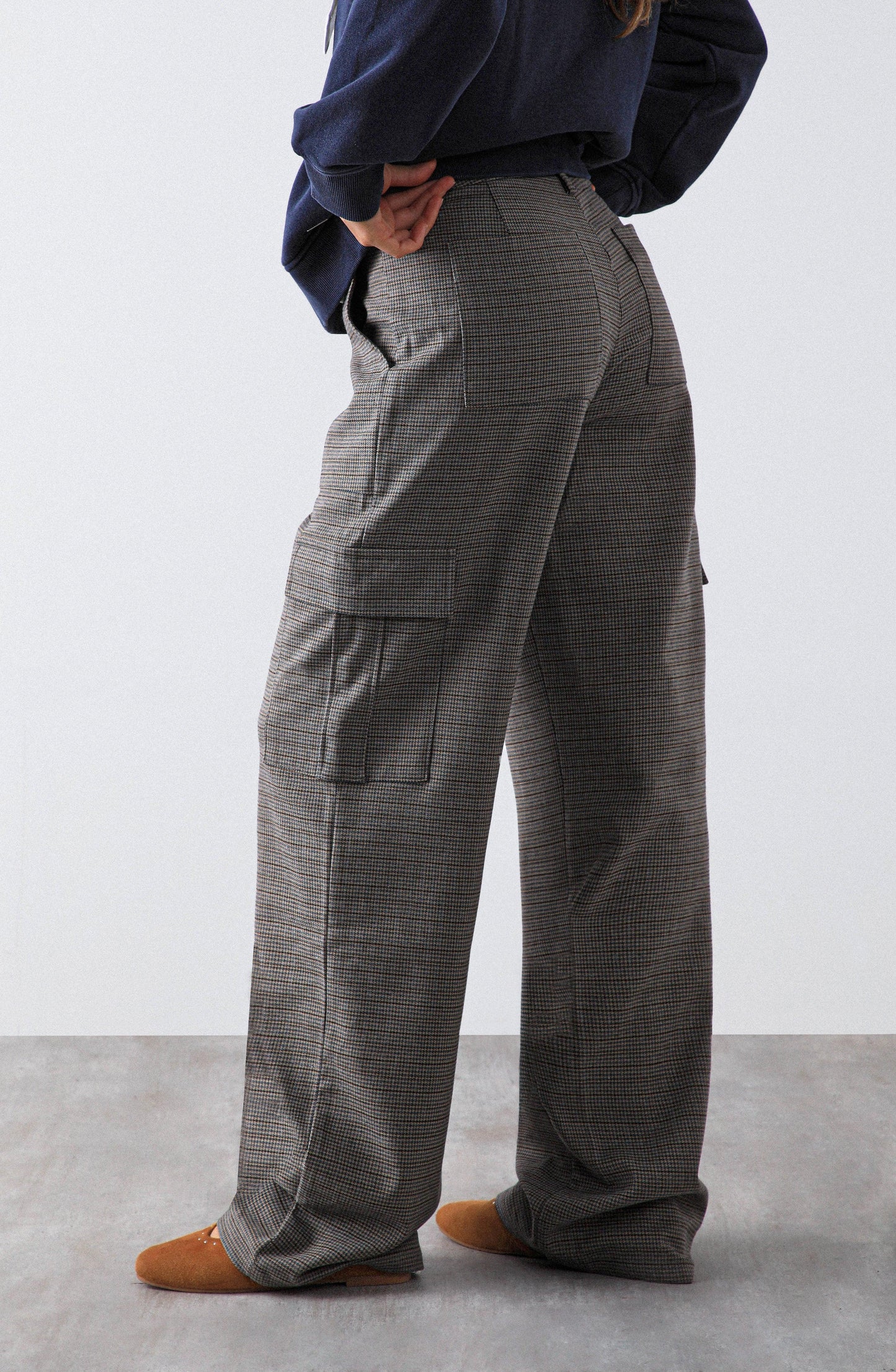 Pantalón Tejido Cargo Brown