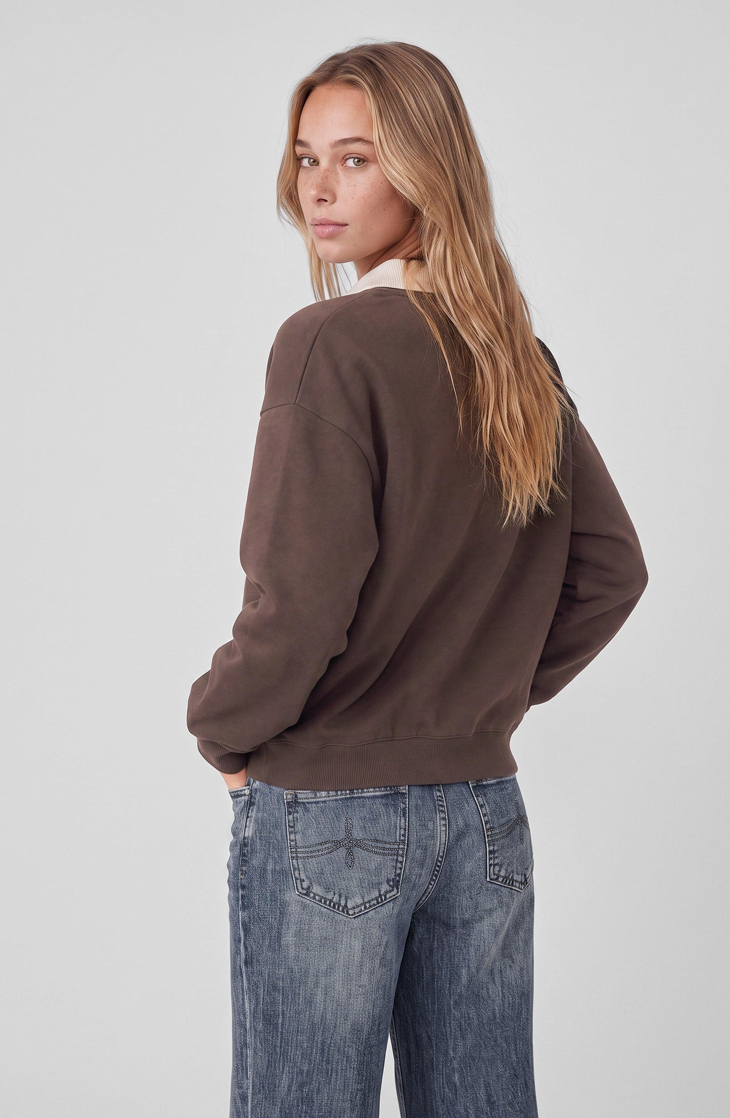 Buzo Crewneck Polo Brown